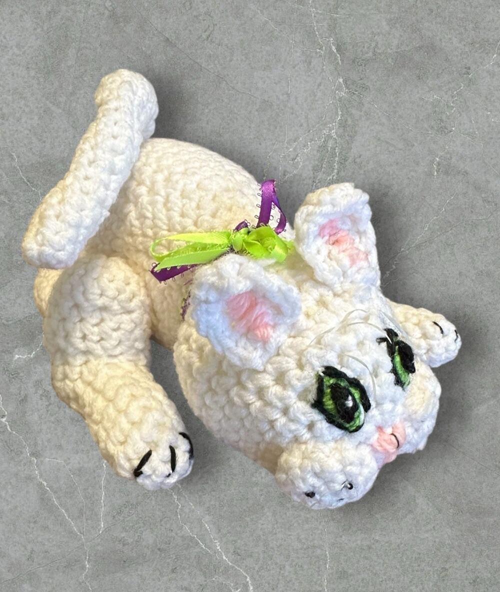 Vintage Handmade Crochet Kitty Cat Kitten White 12”x 7”x 5” Pet Animal